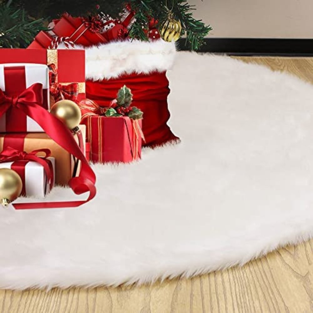 36 Inch White Soft Faux Fur Christmas Tree Skirt X0030ZLGND